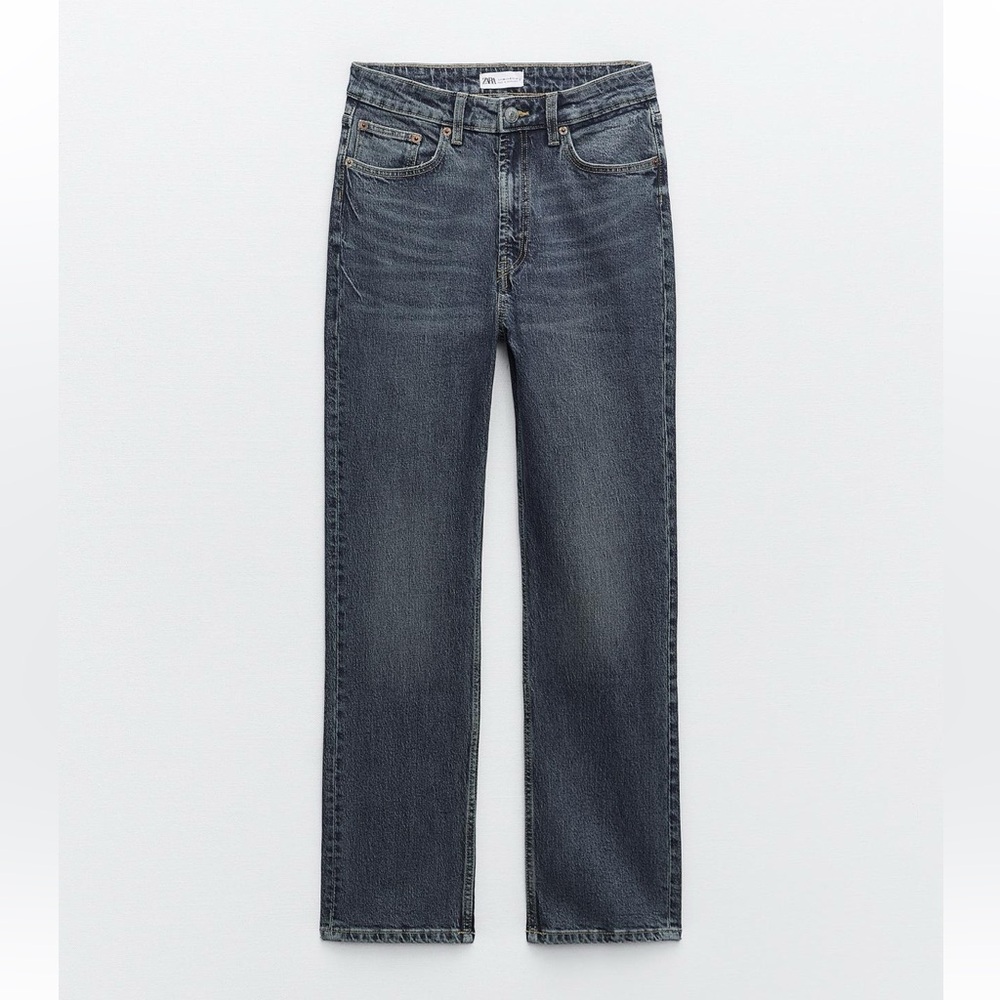 ZARA TRF STOVE PIPE JEANS WITH HIGH WAIST